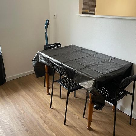 Hexagone Wifi Un Sejour A Part Apartman Longeville-les-Metz Kültér fotó