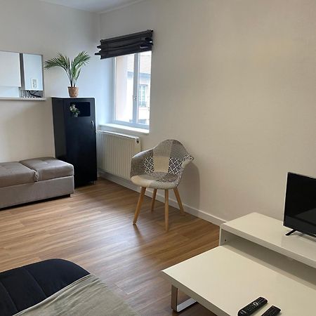 Hexagone Wifi Un Sejour A Part Apartman Longeville-les-Metz Kültér fotó