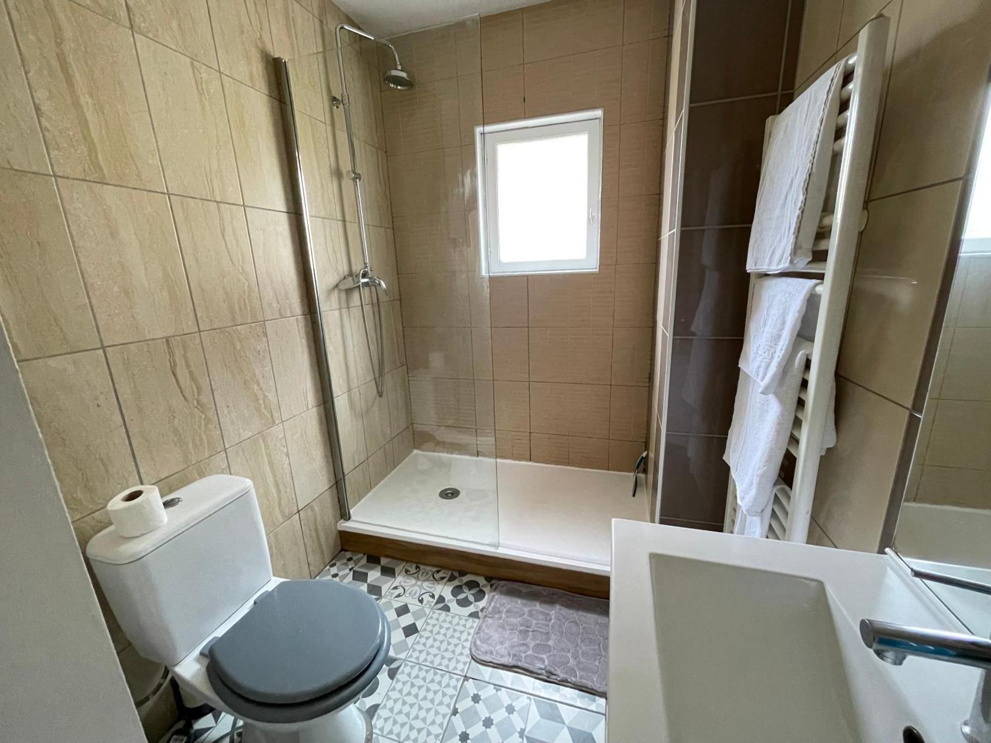 Hexagone Wifi Un Sejour A Part Apartman Longeville-les-Metz Kültér fotó