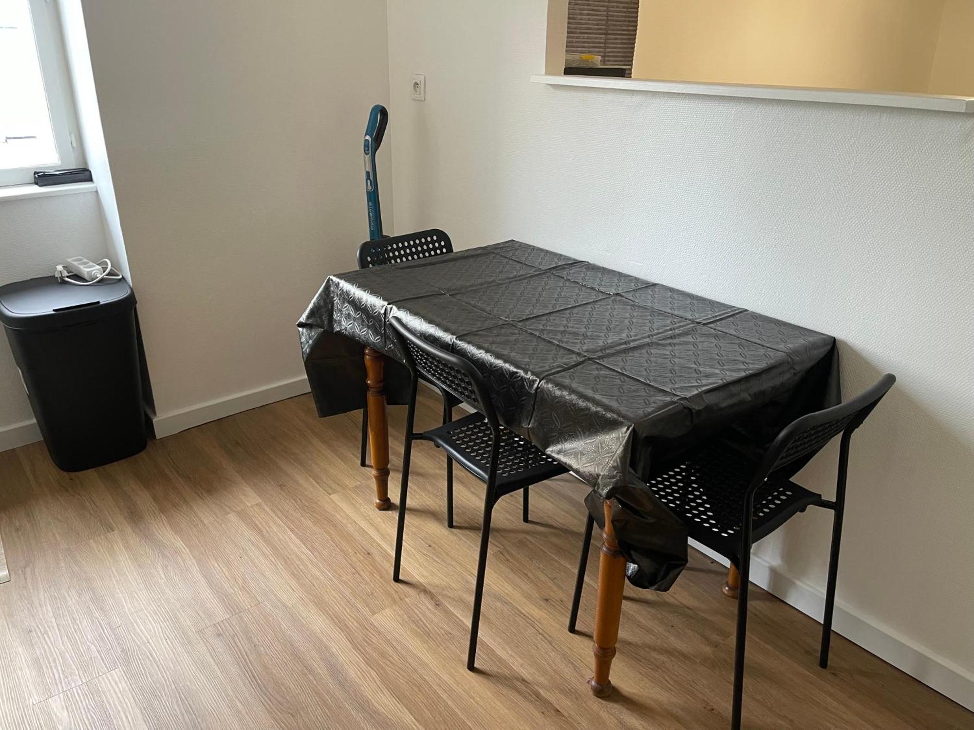 Hexagone Wifi Un Sejour A Part Apartman Longeville-les-Metz Kültér fotó