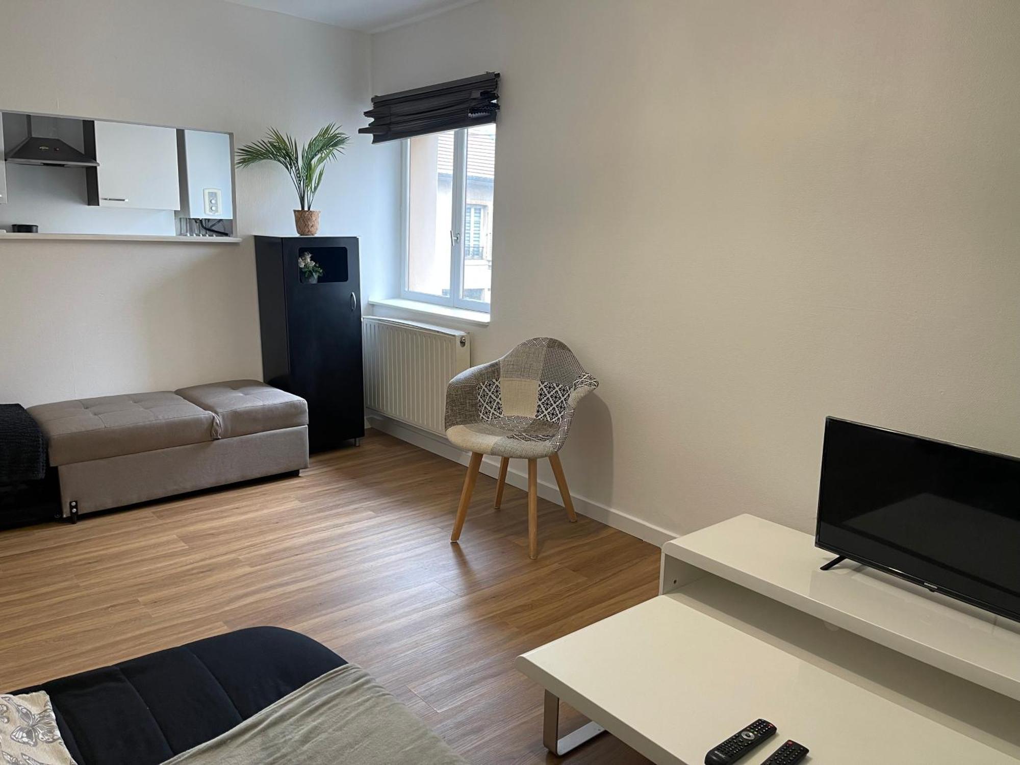 Hexagone Wifi Un Sejour A Part Apartman Longeville-les-Metz Kültér fotó