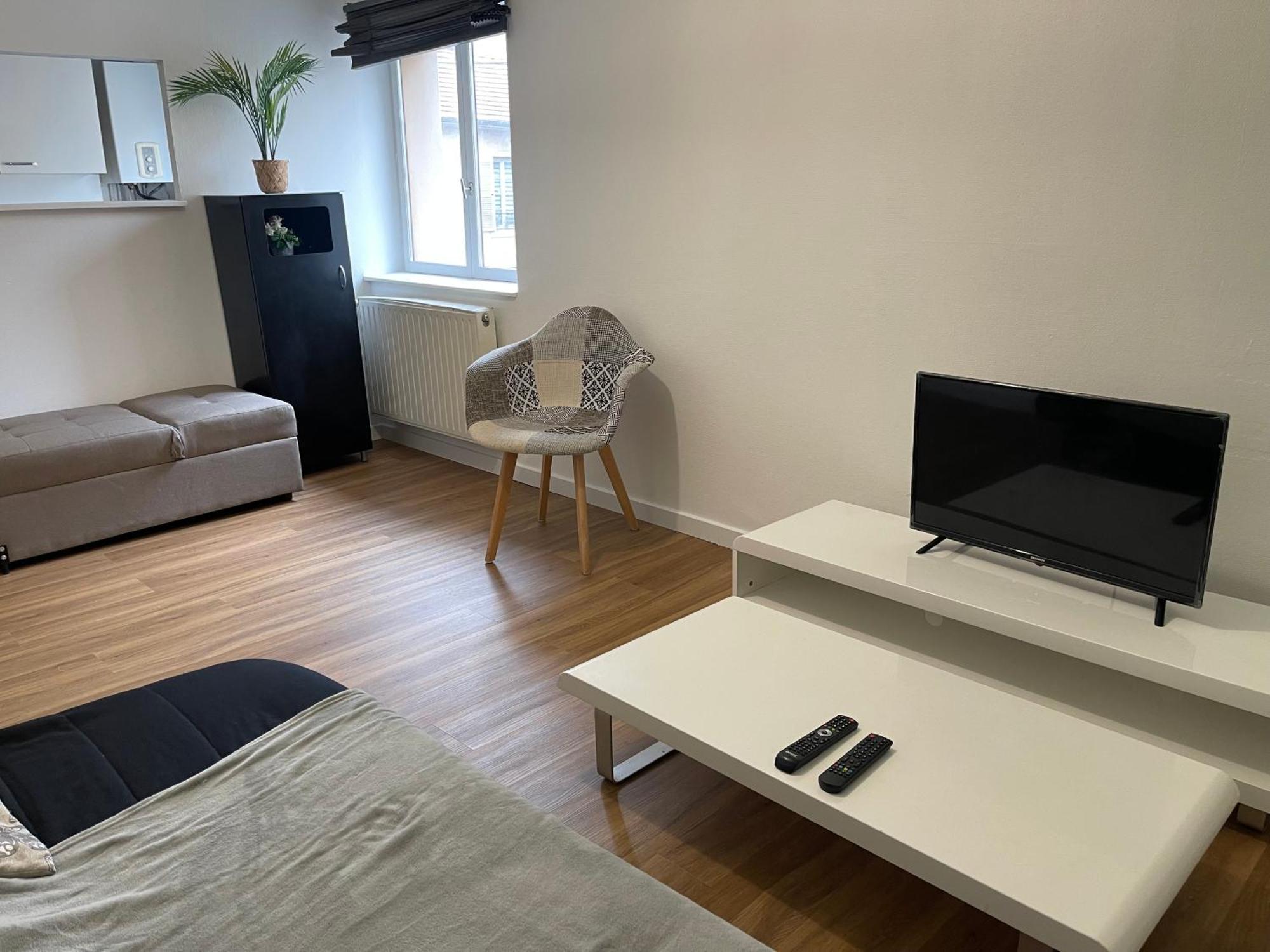 Hexagone Wifi Un Sejour A Part Apartman Longeville-les-Metz Kültér fotó